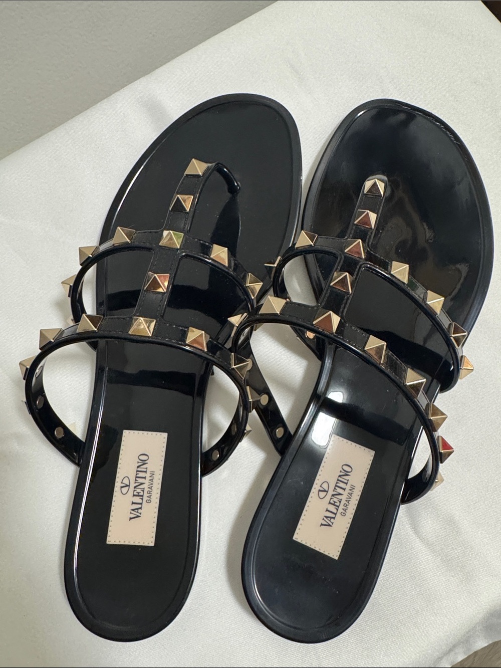 Valentino Garavani Rockstud Flat Sandals Black & Gold EU 38